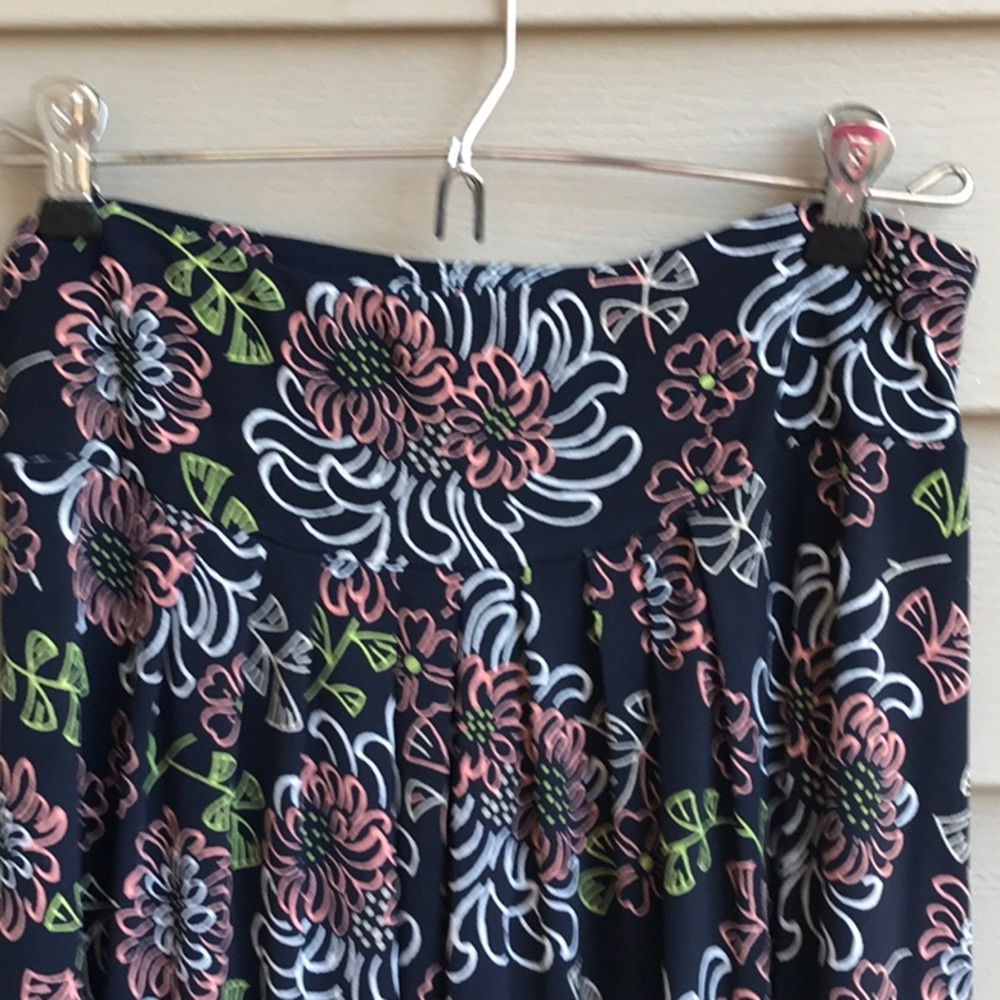 Matching Seperates! Two Different Sizes! - image 4